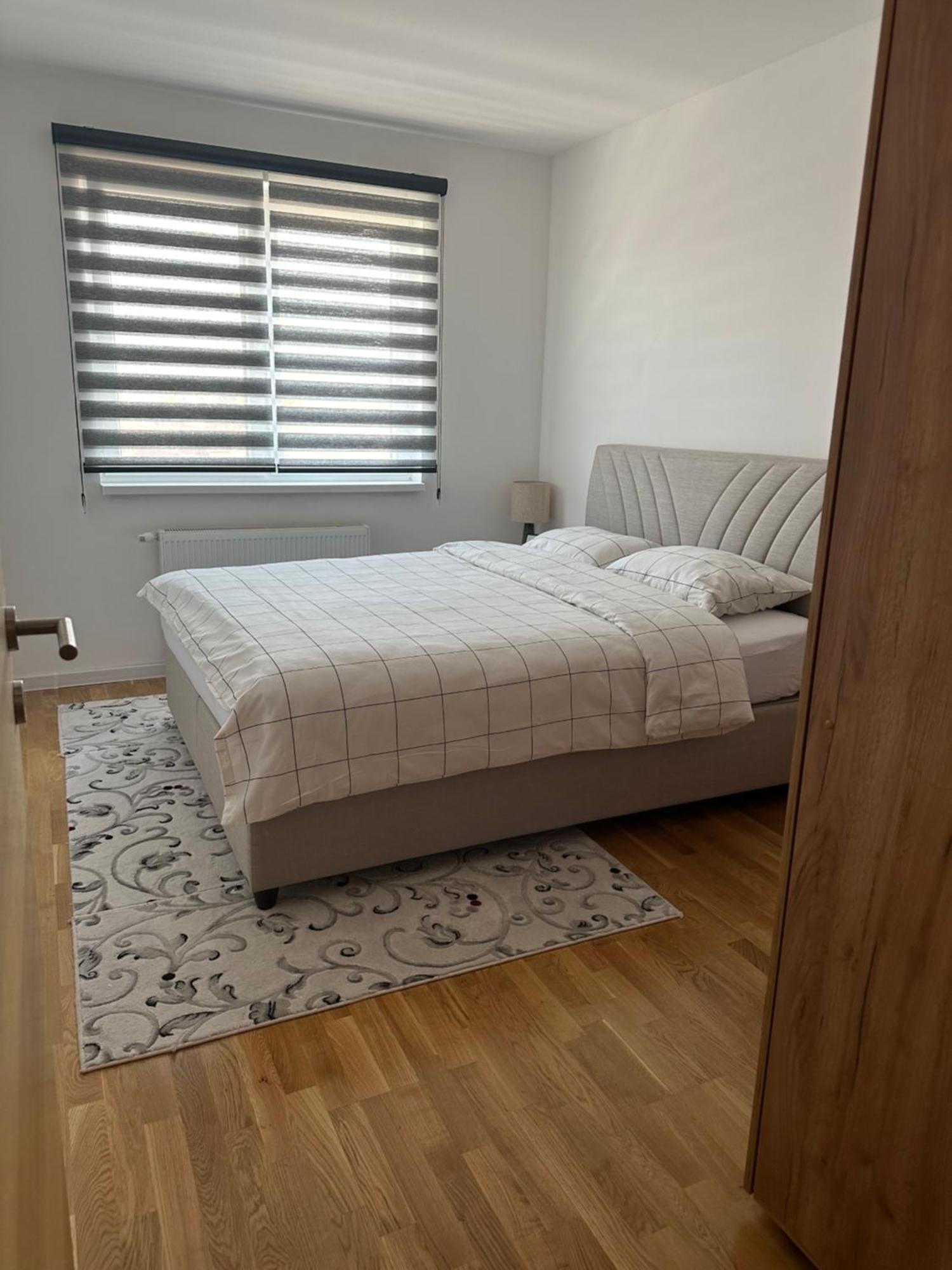 Apartment Zora *