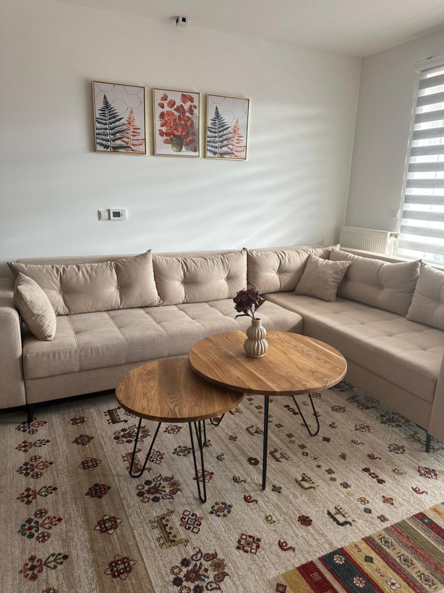 Zora Apartment